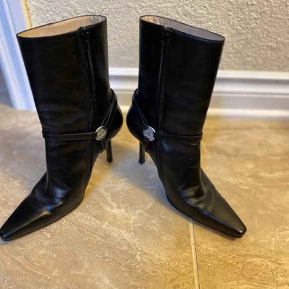 SOLD on EBAY! Auth. CHANEL BOOTS MADE in FRANCE Size 37 ALL LEATHER Boots - Picture 10 of 11
